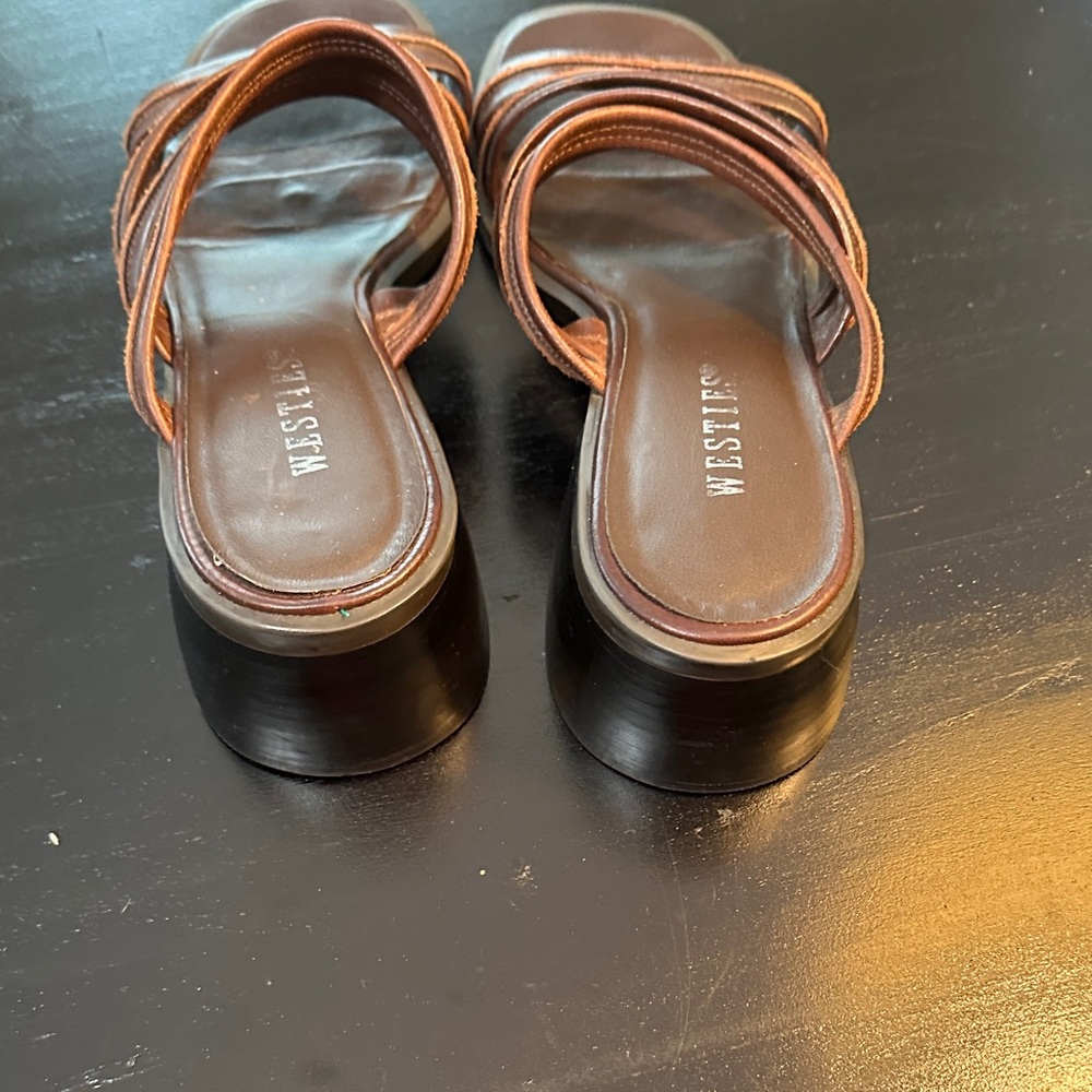 Westies Brown Strappy Sandals - size 8 - Picture 3 of 5